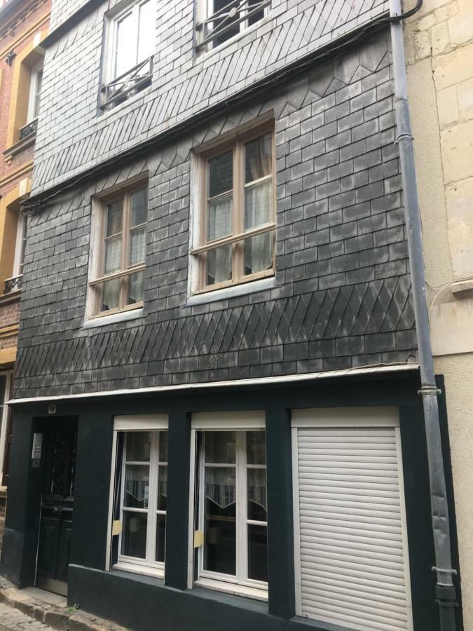 La Parenthese Du Capucin Leilighet Honfleur Eksteriør bilde