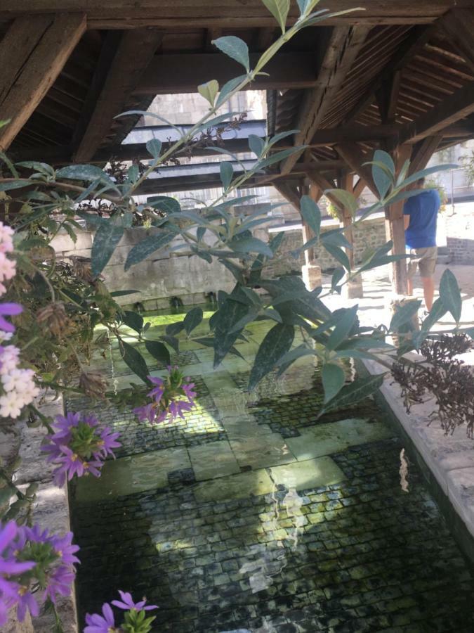 La Parenthese Du Capucin Leilighet Honfleur Eksteriør bilde